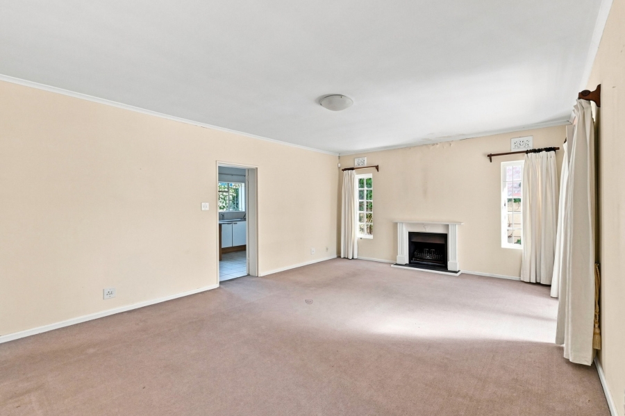 3 Bedroom Property for Sale in Harfield Village Western Cape
